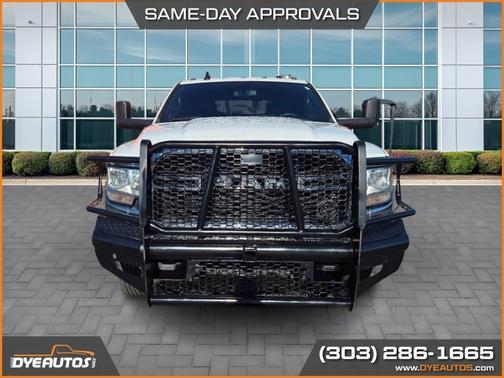 2022 RAM 3500 Tradesman Crew Cab 4x4 8' Box