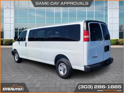 2015 Chevrolet Express 3500 LS