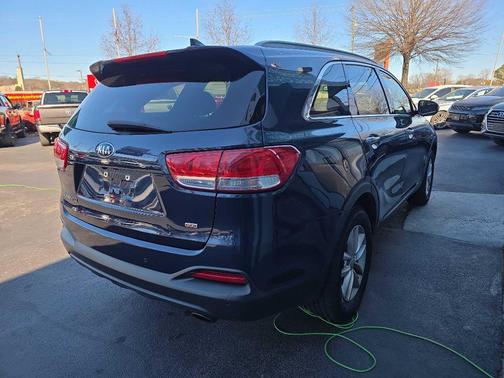 2018 Kia Sorento LX