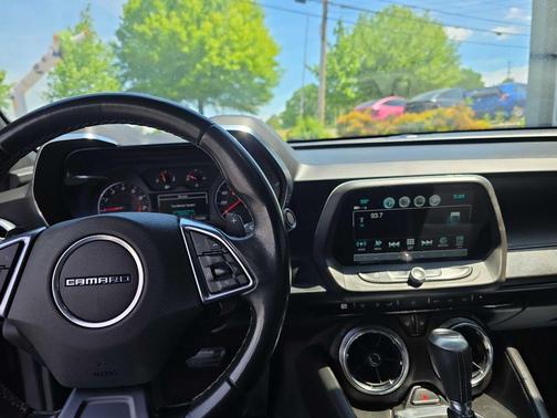 BLACK 2018 Chevrolet Camaro 1LT