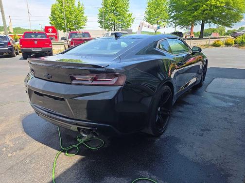 BLACK 2018 Chevrolet Camaro 1LT