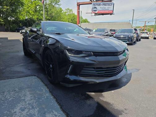 BLACK 2018 Chevrolet Camaro 1LT