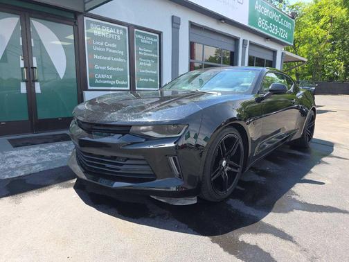 BLACK 2018 Chevrolet Camaro 1LT