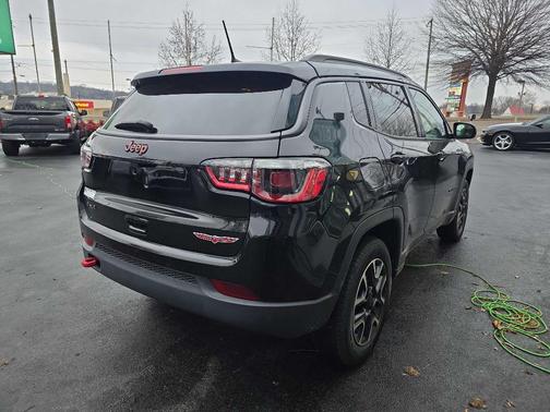 2020 Jeep Compass Trailhawk