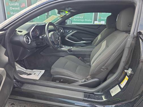 Black 2020 Chevrolet Camaro 1LT