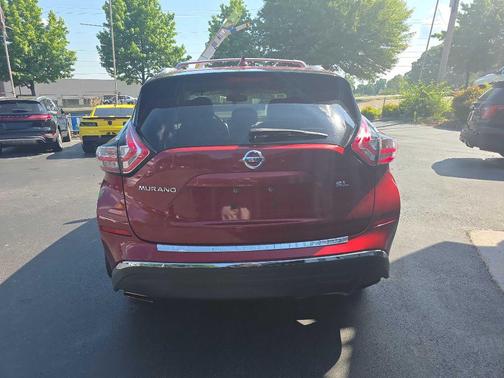 Cayenne Red Metallic 2017 Nissan Murano SL