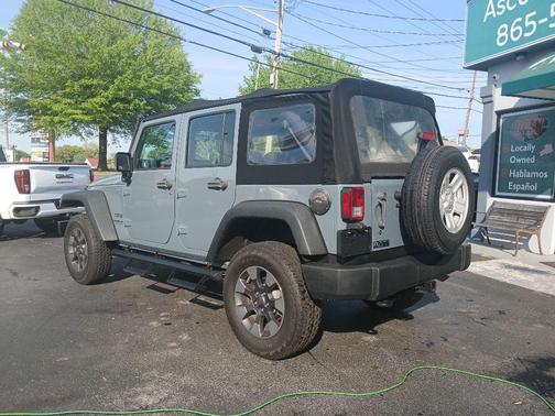 Anvil Clearcoat 2015 Jeep Wrangler Unlimited Sport