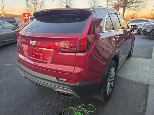 2019 Cadillac XT4 Premium Luxury
