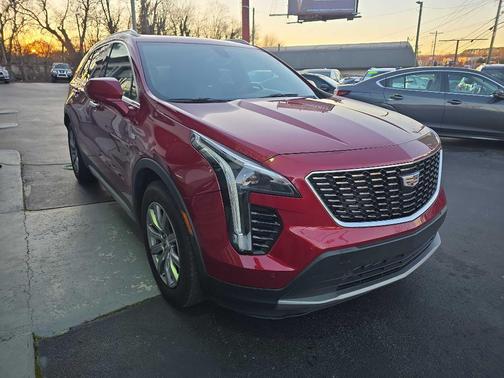 2019 Cadillac XT4 Premium Luxury