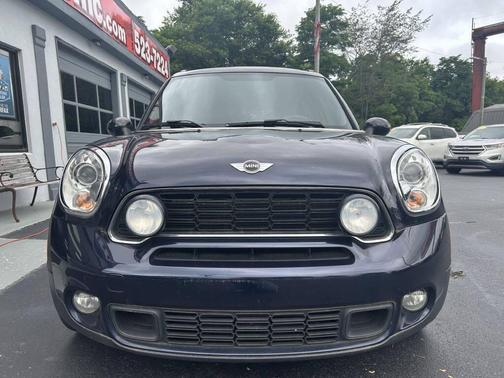 2011 MINI Cooper S Countryman Base