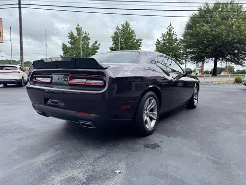 2020 Dodge Challenger SXT