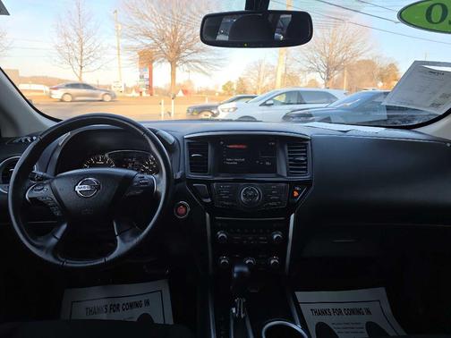 2020 Nissan Pathfinder SV 4WD