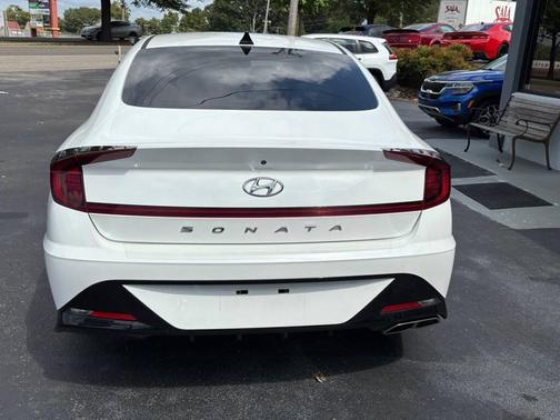 2021 Hyundai SONATA SEL