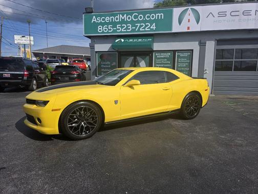 Bright Yellow 2015 Chevrolet Camaro 1LT