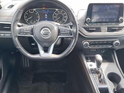 Gun Metallic 2020 Nissan Altima SR FWD