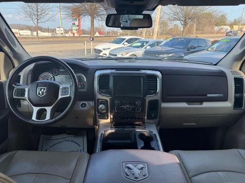 2017 RAM 1500 Laramie