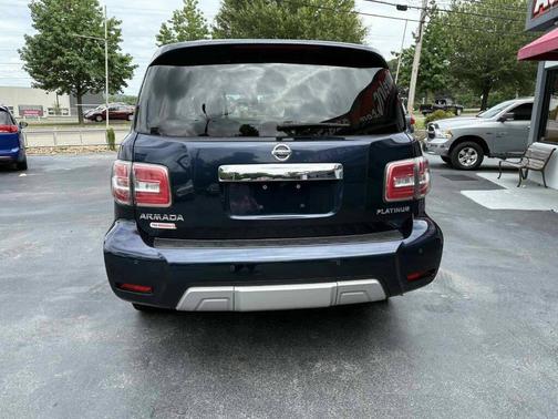 2017 Nissan Armada Platinum