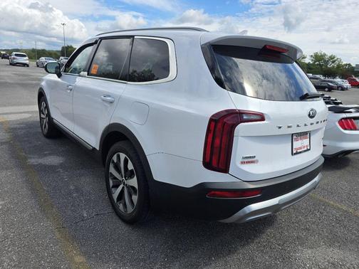 2021 Kia Telluride S