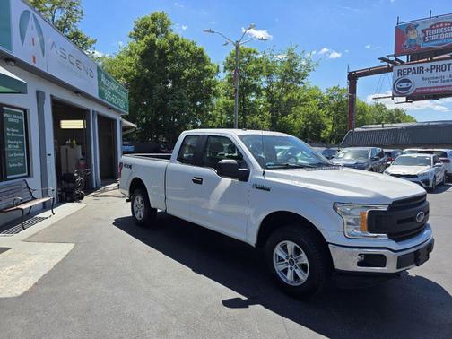 Oxford White 2018 Ford F-150 XL