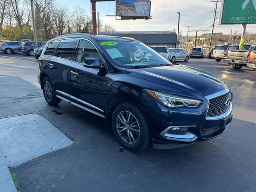 2016 INFINITI QX60 Base