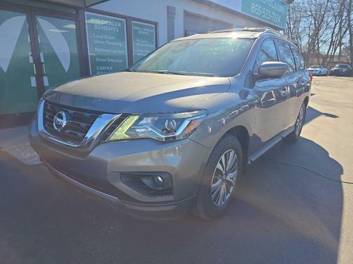2019 Nissan Pathfinder SL