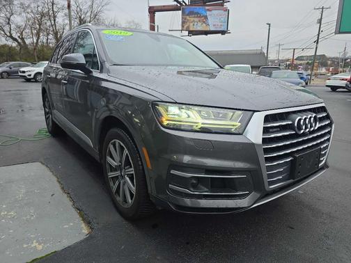 2019 Audi Q7 55 Premium Plus