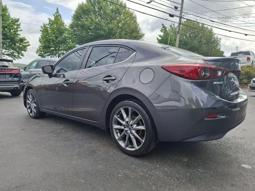 Machine Gray Metallic 2018 Mazda Mazda3 Touring