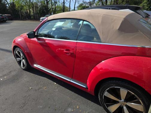 2013 Volkswagen Beetle 2.0T