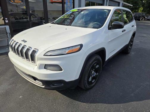 2017 Jeep Cherokee Sport