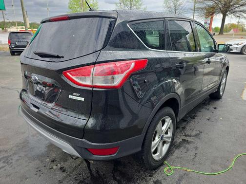 Tuxedo Black 2014 Ford Escape SE
