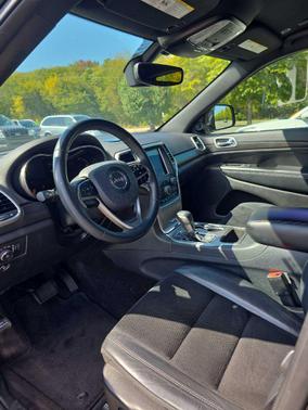2018 Jeep Grand Cherokee Laredo E