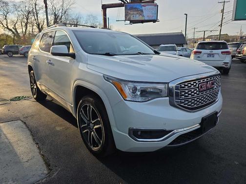 2018 GMC Acadia Denali