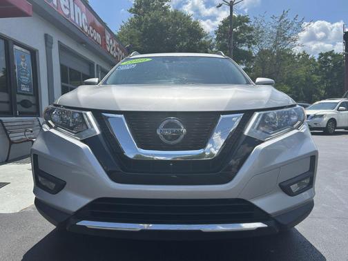 2020 Nissan Rogue SL