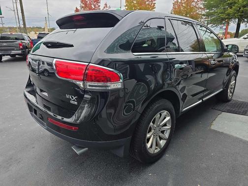 2014 Lincoln MKX Base