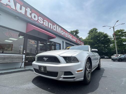 2014 Ford Mustang V6 Premium