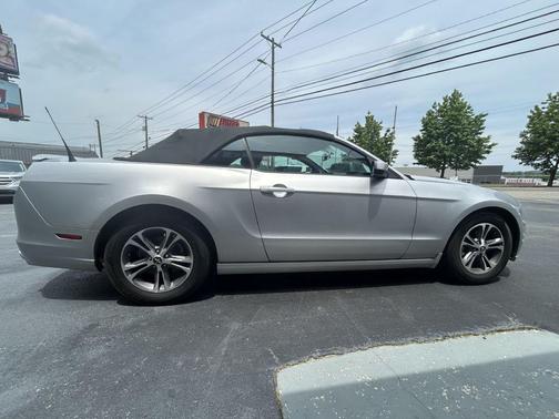 2014 Ford Mustang V6 Premium