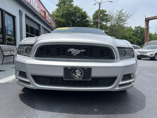 2014 Ford Mustang V6 Premium