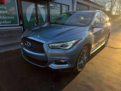 2018 INFINITI QX60 Base