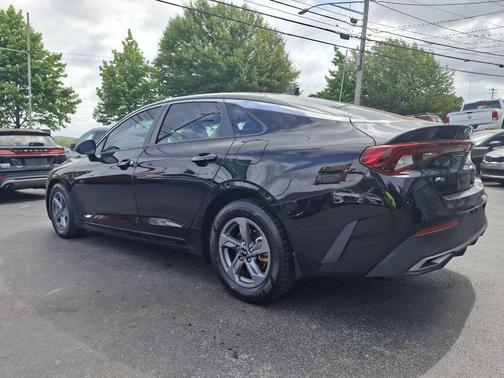 Ebony Black 2021 Kia K5 LX