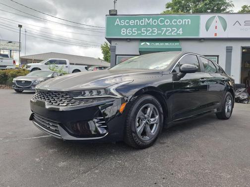 Ebony Black 2021 Kia K5 LX