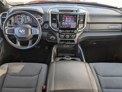 2021 RAM 1500 Big Horn Crew Cab 4x2 57' Box