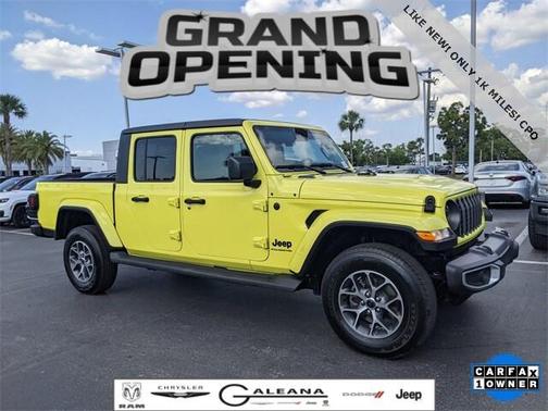 2024 Jeep Gladiator Sport S