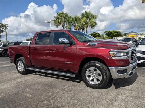 2024 RAM 1500 Laramie Crew Cab 4x4 57' Box