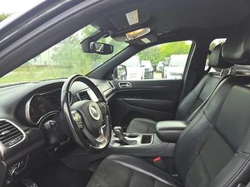2019 Jeep Grand Cherokee Laredo E 4x4