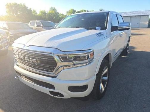 2019 RAM 1500 Limited Crew Cab 4x4 57' Box