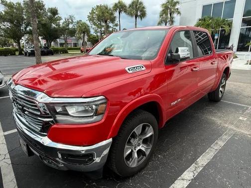 2019 RAM 1500 Laramie Crew Cab 4x4 57' Box