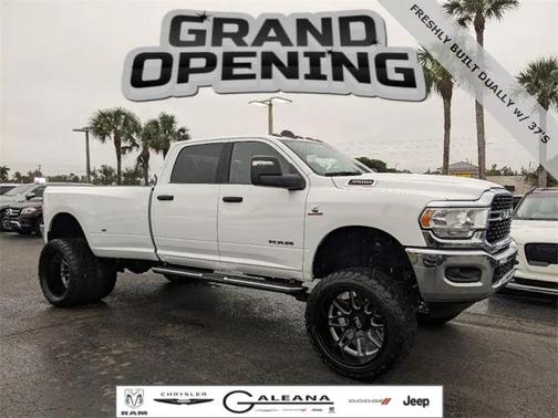 2024 RAM 3500 Big Horn Crew Cab 4x4 8 Box