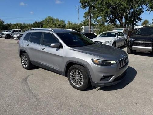 2021 Jeep Cherokee Latitude Lux FWD