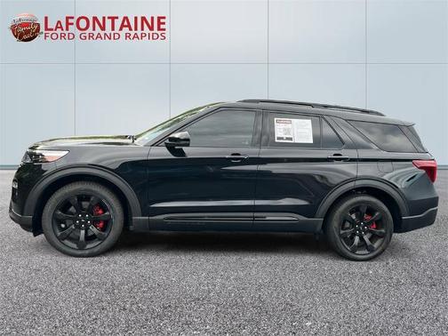 2021 Ford Explorer ST