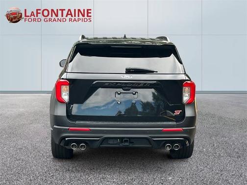 2021 Ford Explorer ST